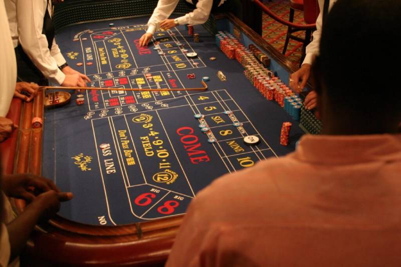 Luật Chơi Craps Đơn Giản Dễ Hiểu, Chơi Thắng An Toàn 2 Craps là gì?